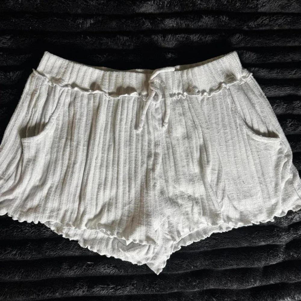White double lined heavy duty ribbed shorts with ruffles